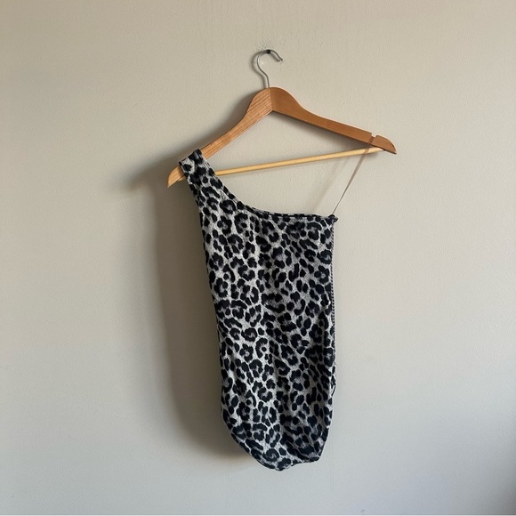 Michael Michael Kors One Shoulder Animal Print Cheetah One Piece Swimsuit - Picture 8 of 13